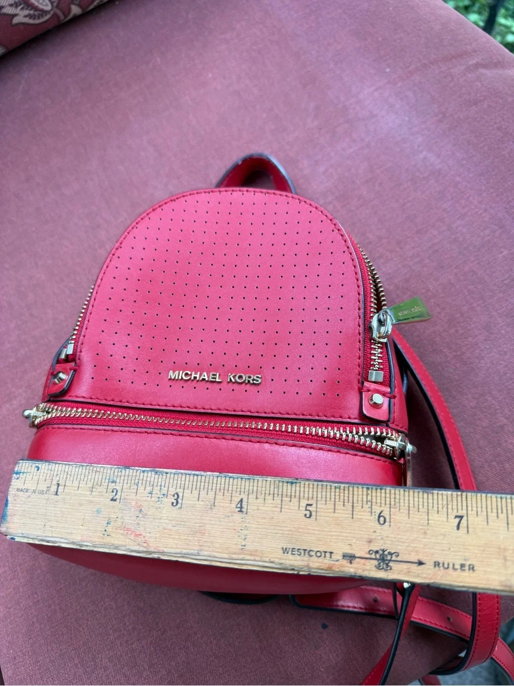 Michael Kors compact michael